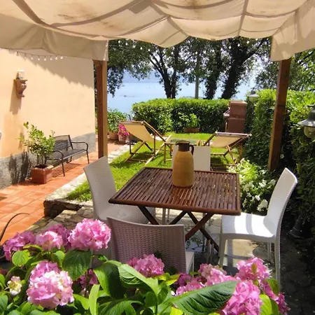 Holiday home Luna *